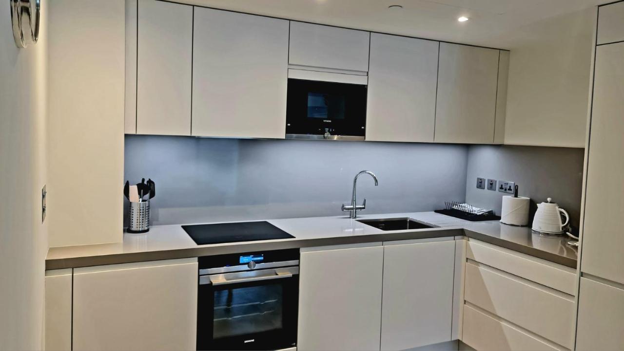 Luxury Apartment In Eurocity Gibraltar Eksteriør billede