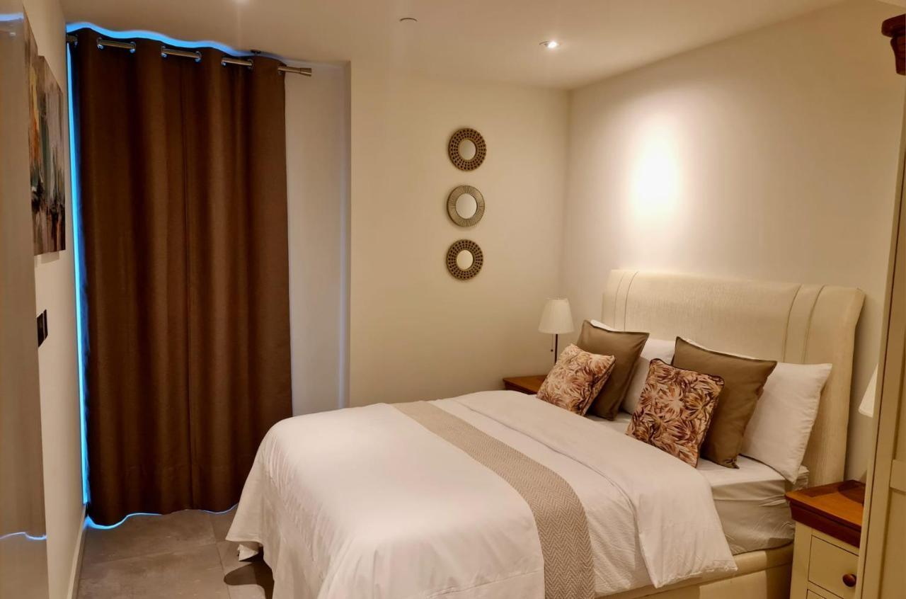 Luxury Apartment In Eurocity Gibraltar Eksteriør billede