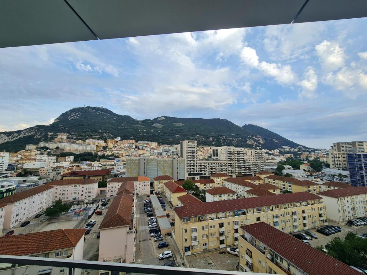 Luxury Apartment In Eurocity Gibraltar Eksteriør billede